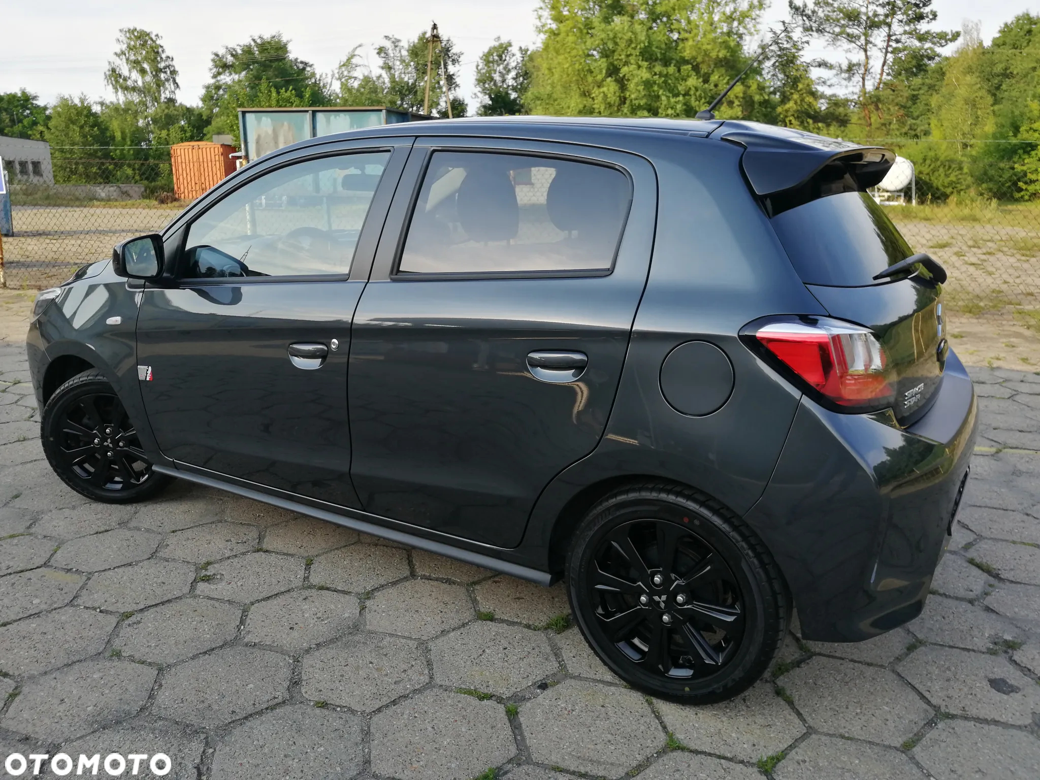 Mitsubishi Space Star AS&G 1.2 Select+ Black - 9