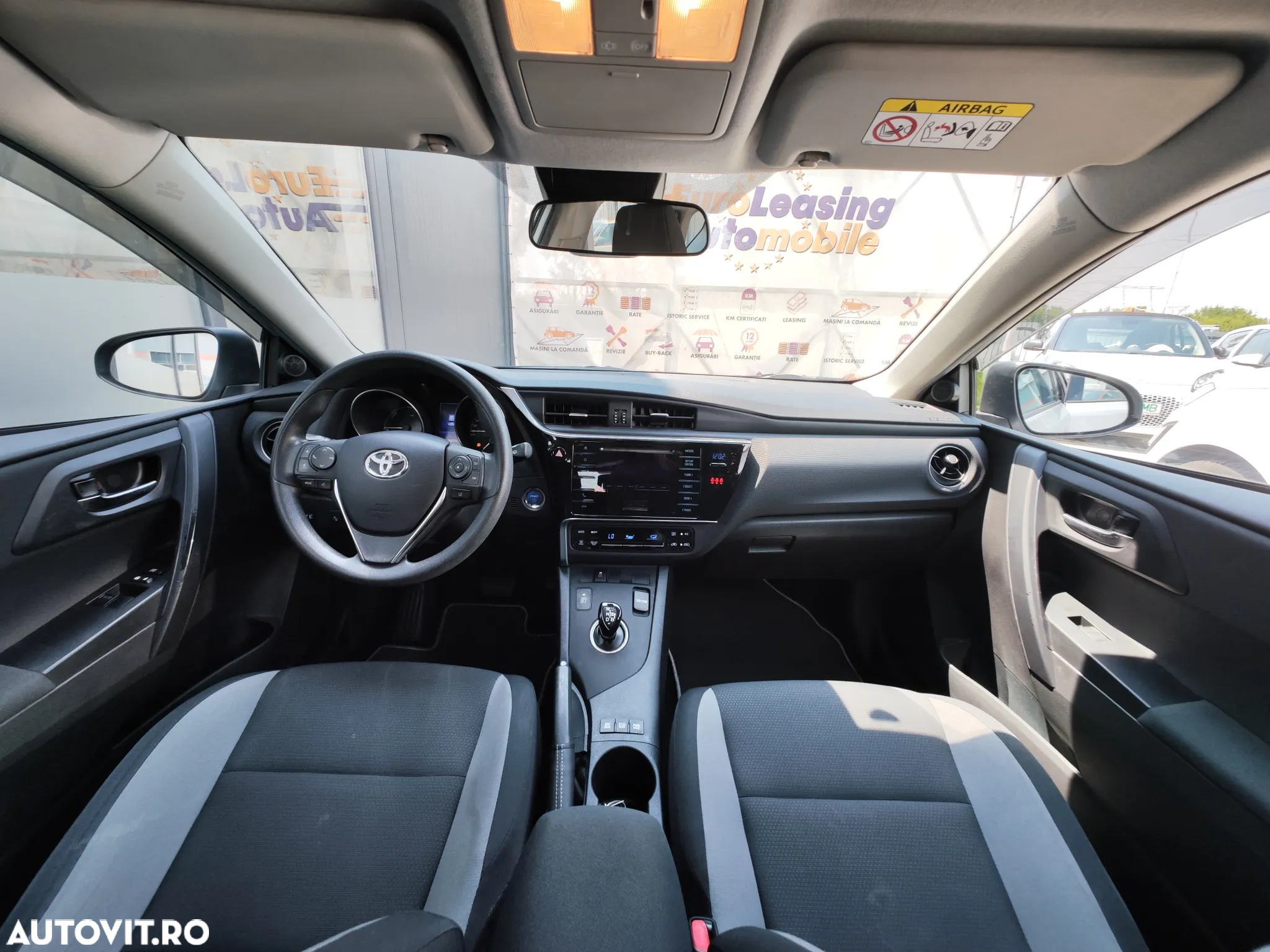 Toyota Auris - 11