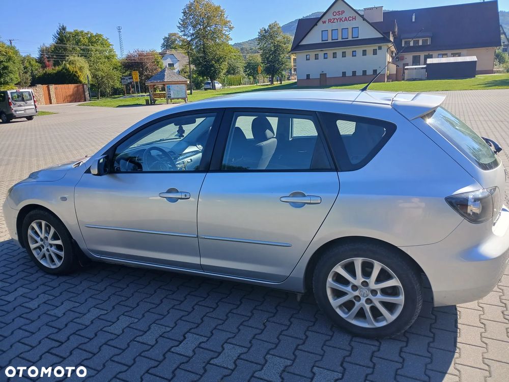 Mazda 3 - 4