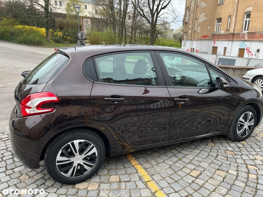 Peugeot 208 1.2 PureTech Active - 4