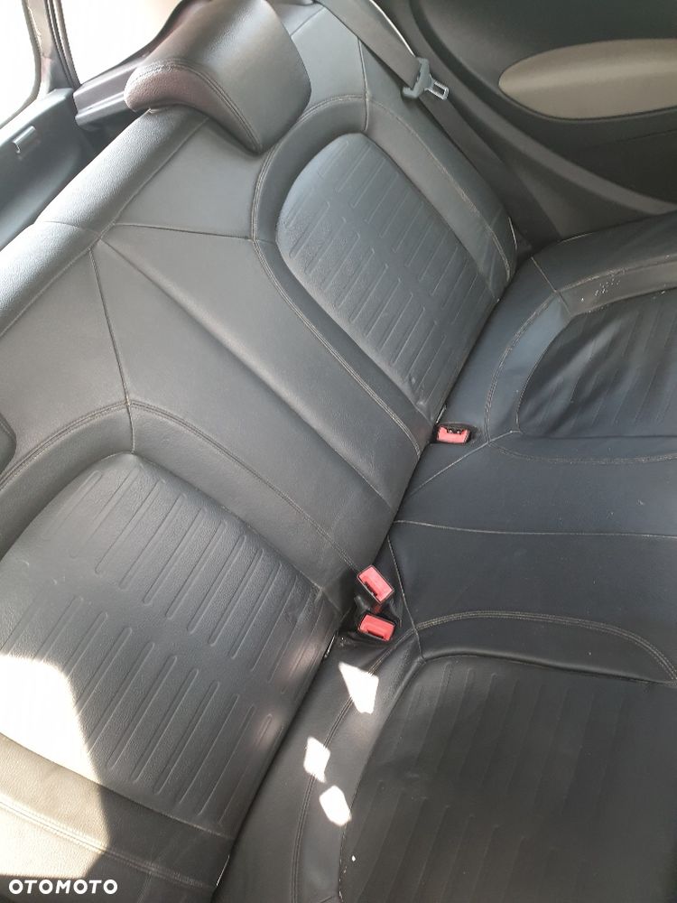 FIAT punto grande - silnik 1,4 -2005R - CAŁY NA CZĘŚCI - 8