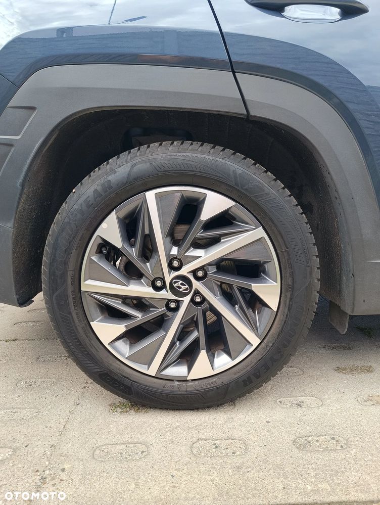 Hyundai Tucson - 32