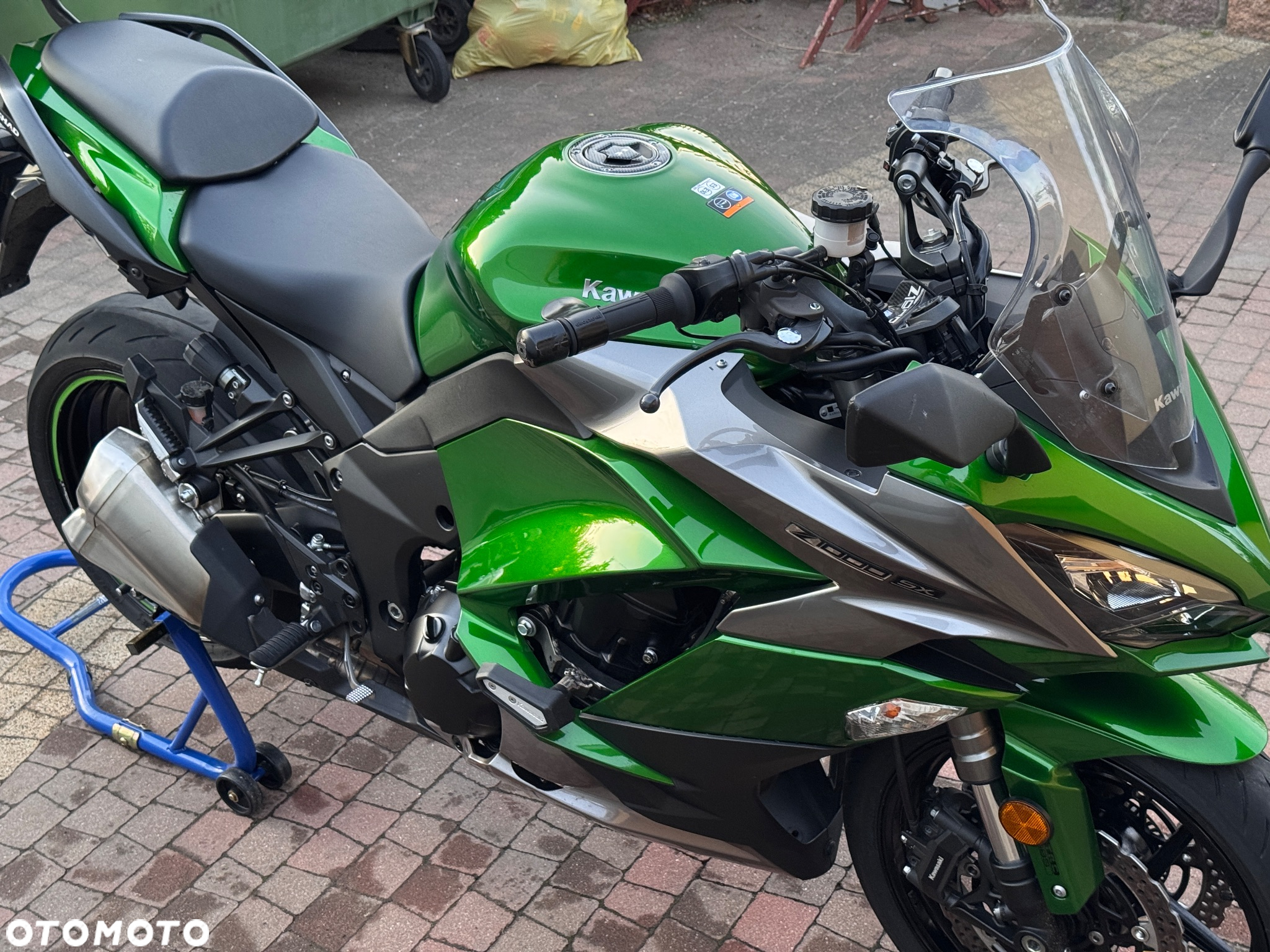 Kawasaki Ninja 1000 SX - 19