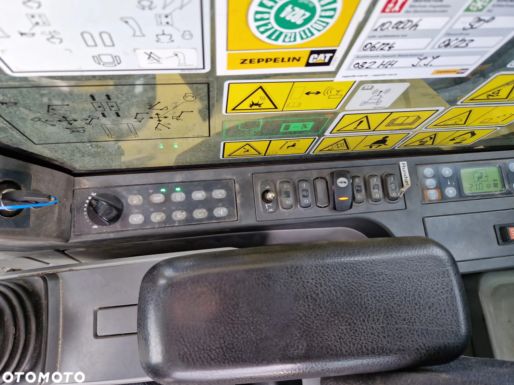 Caterpillar 324 ELN - 30
