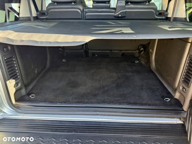 Land Rover Discovery - 13