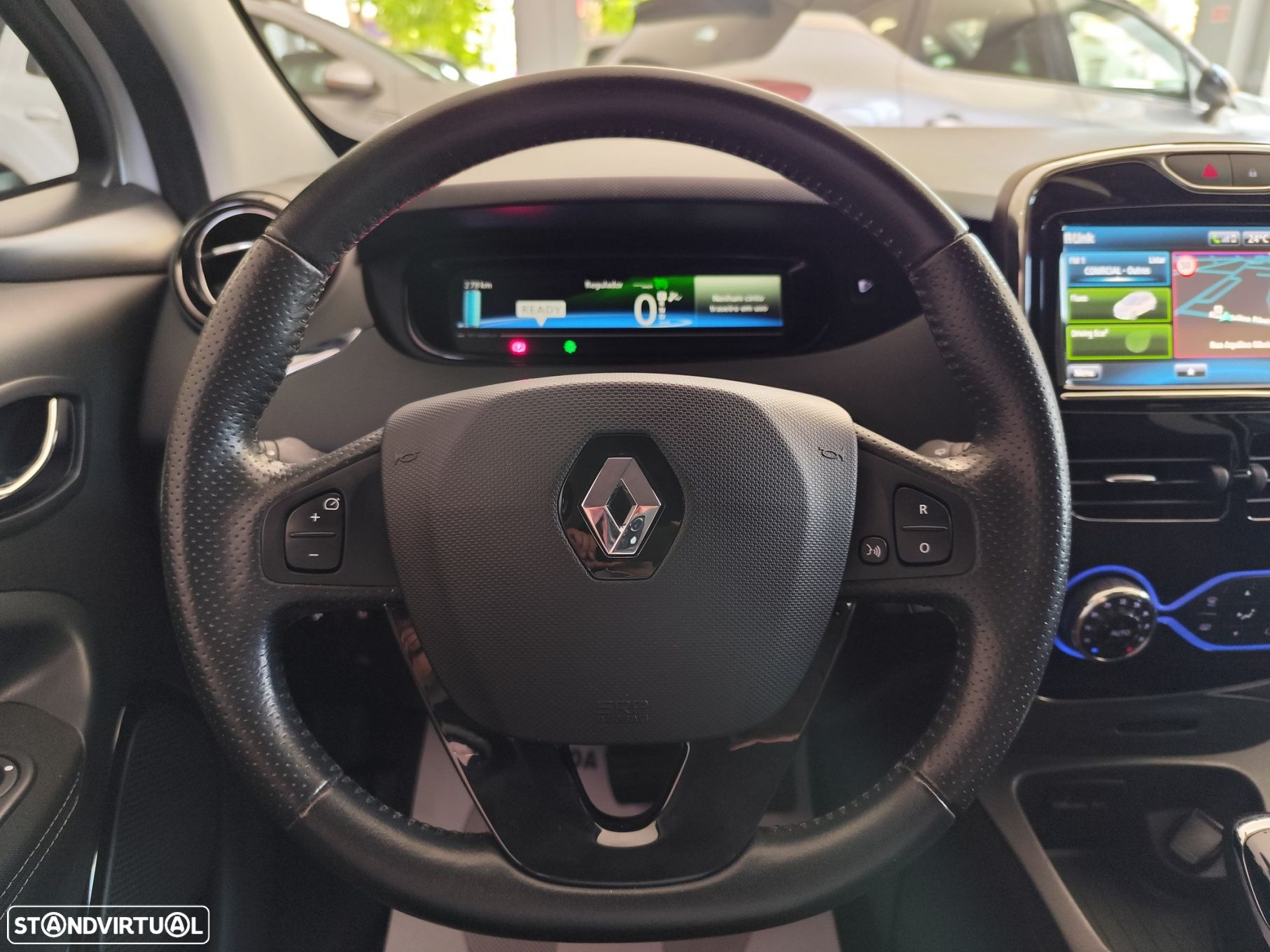 Renault Zoe - 36