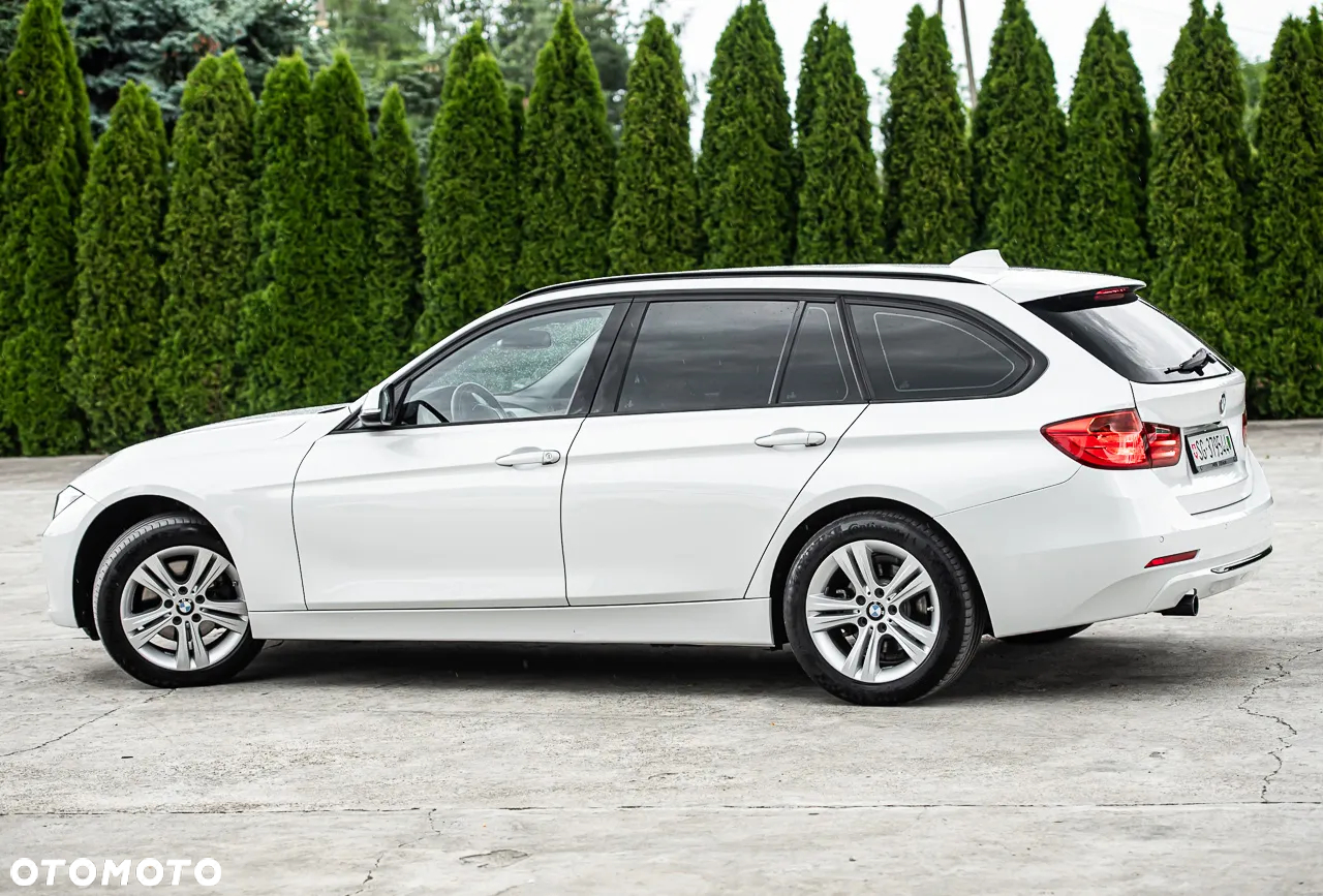 BMW Seria 3 320d Touring xDrive Sport Line - 10