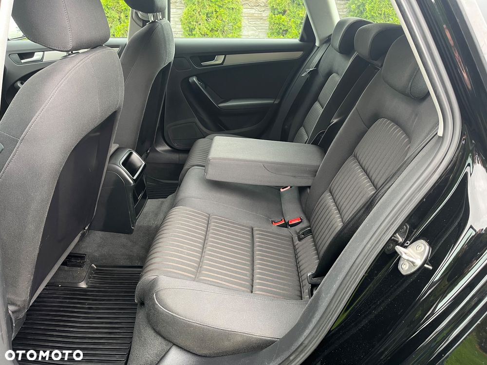 Audi A4 Avant 2.0 TDI DPF Ambition - 28