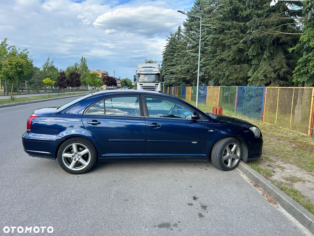 Toyota Avensis 2.2 D-CAT Prestige - 6