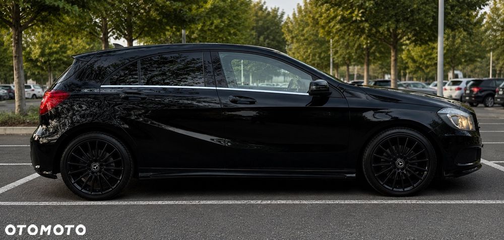 Mercedes-Benz Klasa A 180 (BlueEFFICIENCY) AMG Sport - 4