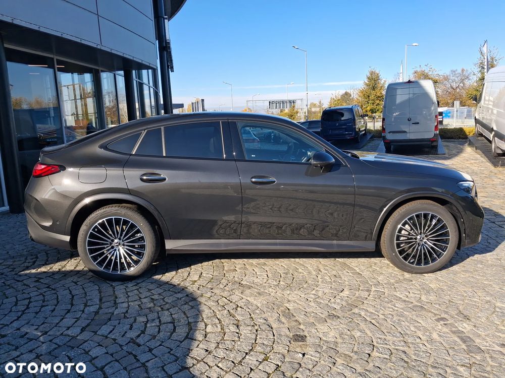 Mercedes-Benz GLC 220 d mHEV 4-Matic AMG Line - 8