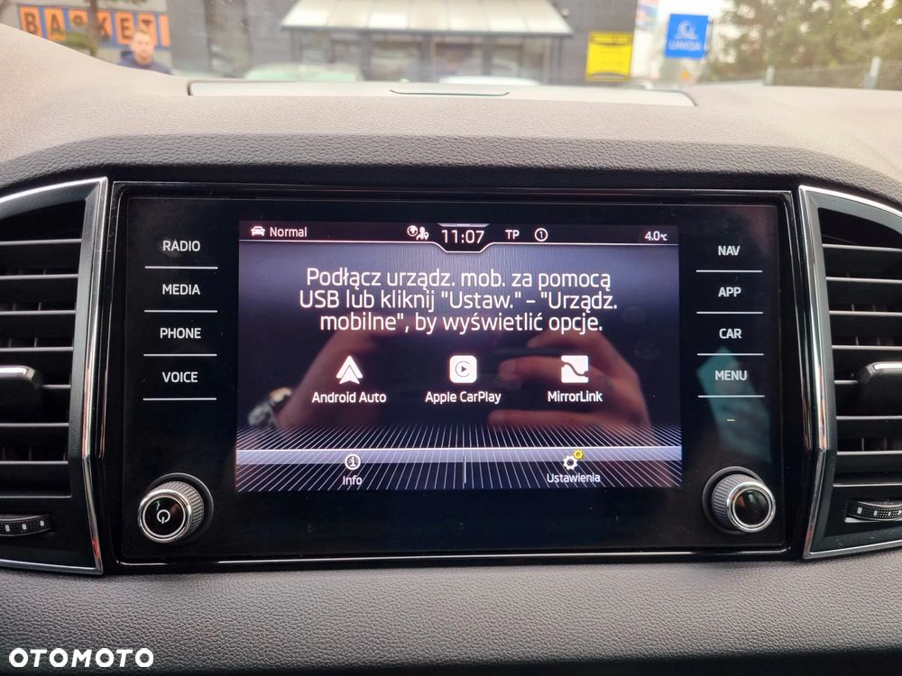 Skoda Karoq 1.5 TSI ACT 4x2 Style DSG - 27