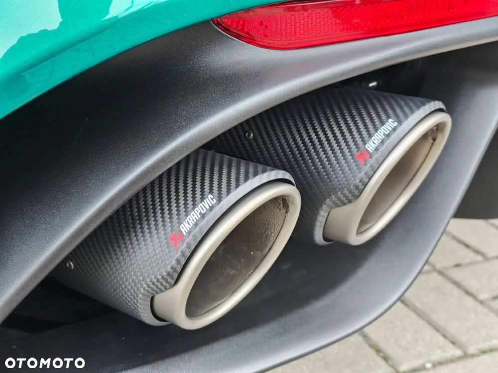 Alfa Romeo Giulia 2.9 V6 Bi-Turbo AT8 Quadrifoglio - 17