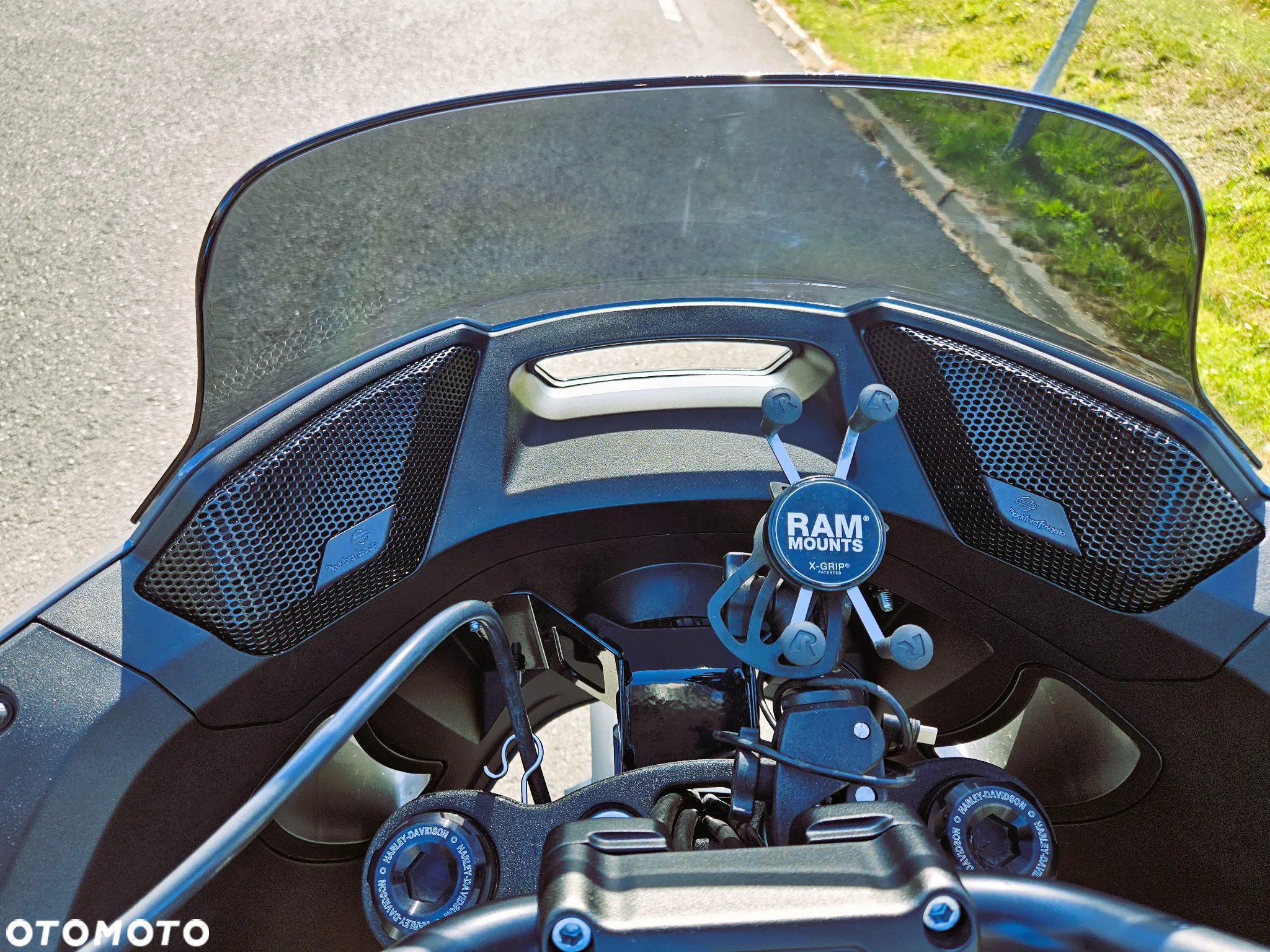 Harley-Davidson Softail Low Rider - 9