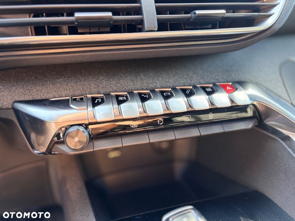 Peugeot 3008 BlueHDi 120 EAT6 Stop & Start Allure - 27