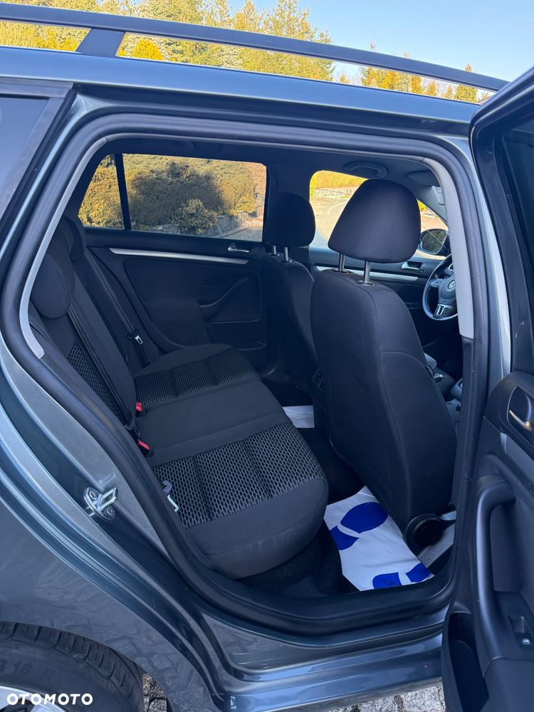 Volkswagen Golf 1.6 TDI Comfortline - 9