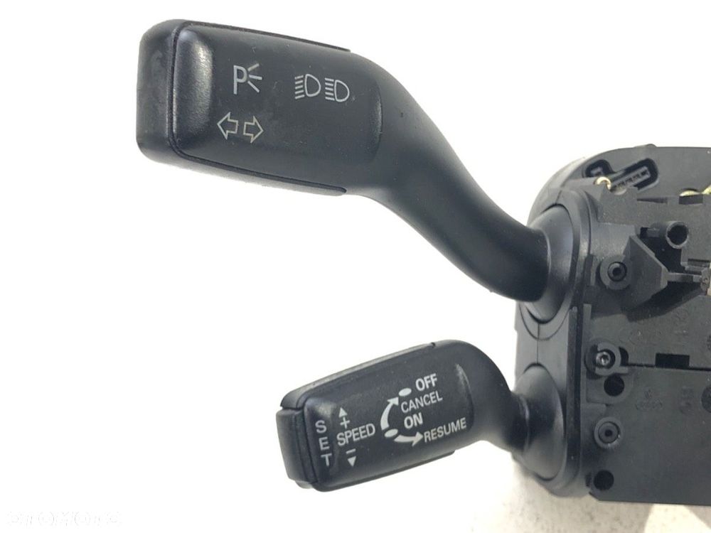 PRZEŁĄCZNIK ZESPOLONY - 85.00 PLN - AUDI A6 C6 (4F2) 2004 - 2011 2.4 130 kW [177 KM] benzyna 2004 - 2