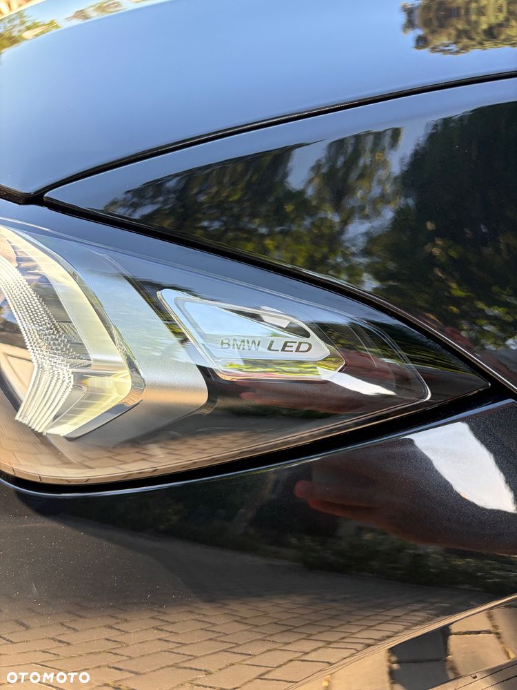 BMW Seria 3 320d xDrive mHEV M Sport sport - 12