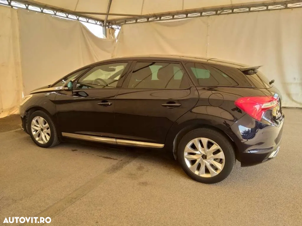 DS Automobiles DS 5 - 8