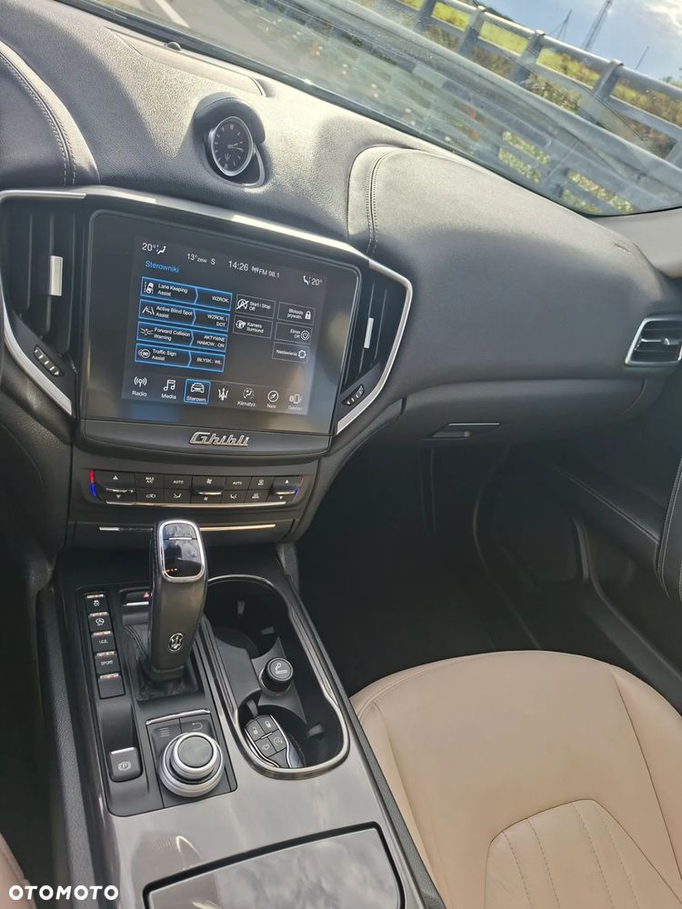Maserati Ghibli S Q4 Modena - 15