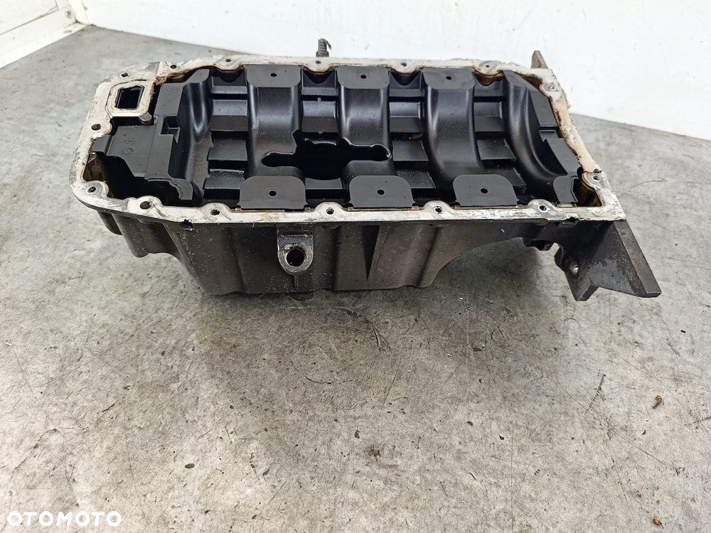MISKA OLEJOWA OPEL ASTRA H 55353306  55355007  55561654  55558805 55563468 - 6