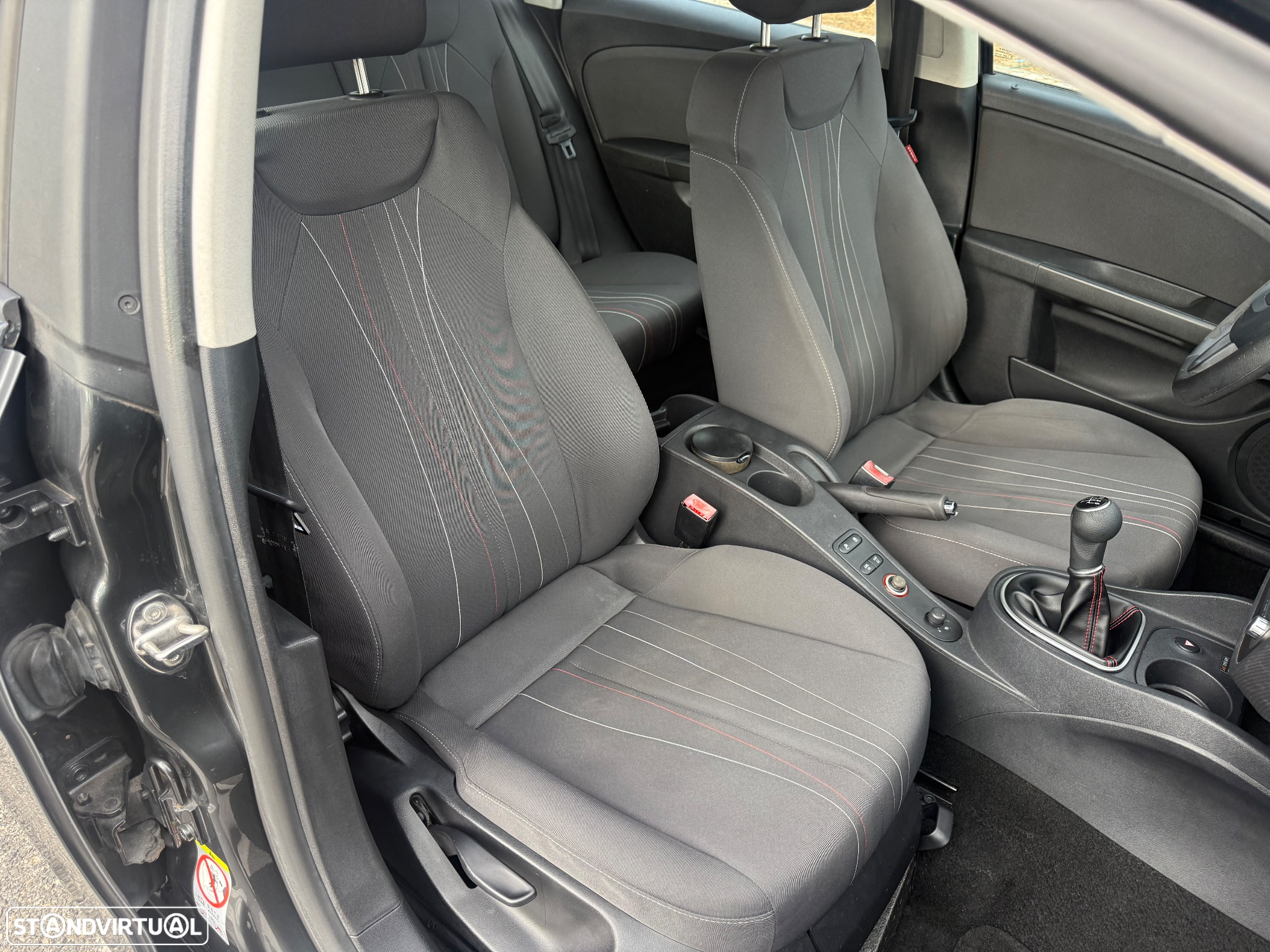 SEAT Leon 1.6 TDI Copa - 14