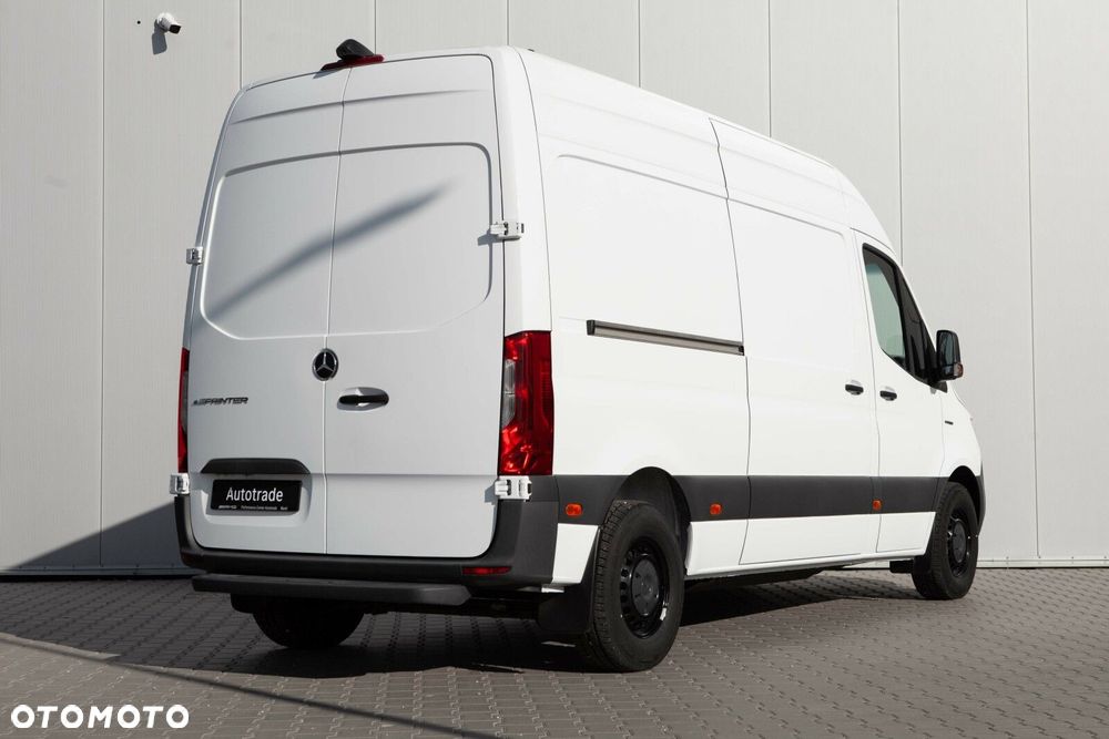 Mercedes-Benz eSprinter - 6