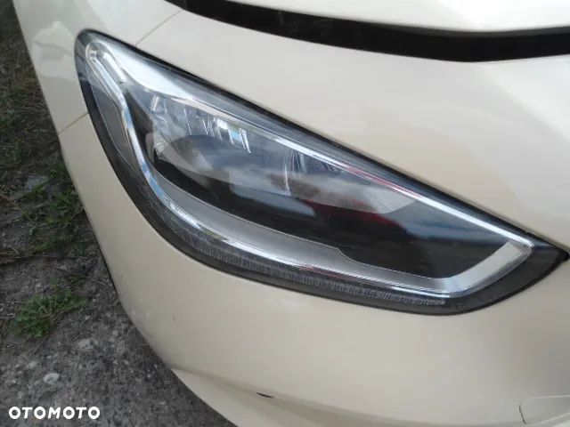 Mercedes W247 Lampa zwykla H7 L/P - 2