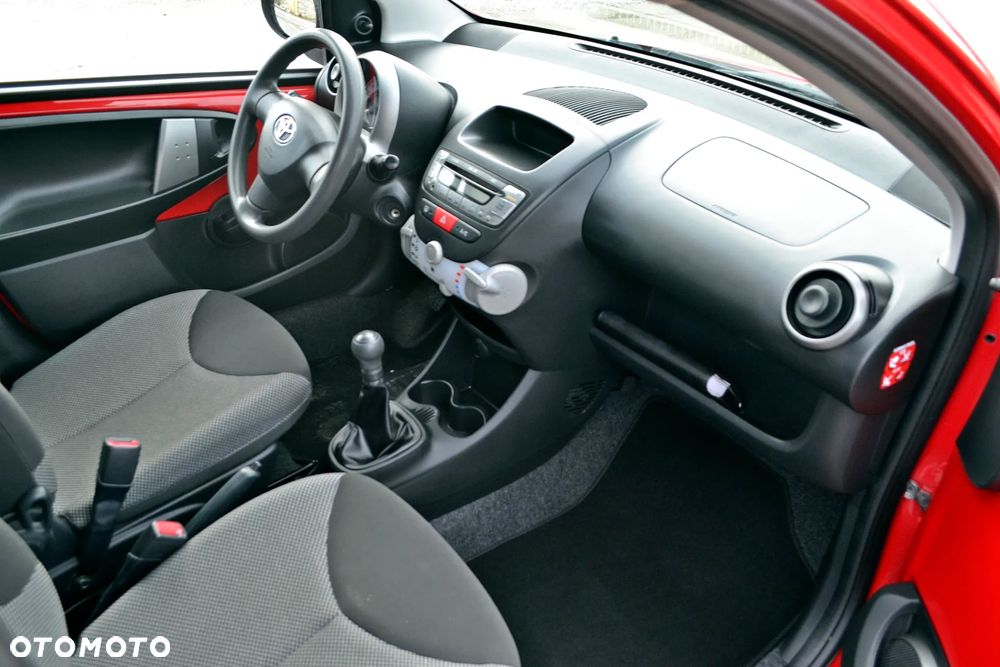 Toyota Aygo - 15