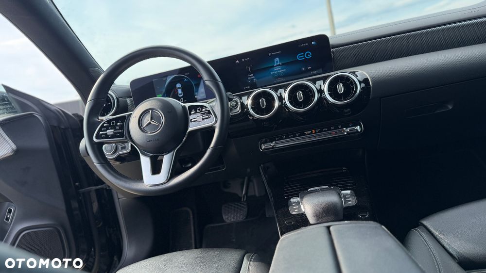 Mercedes-Benz CLA 250 e 8G-DCT Edition 2021 - 23