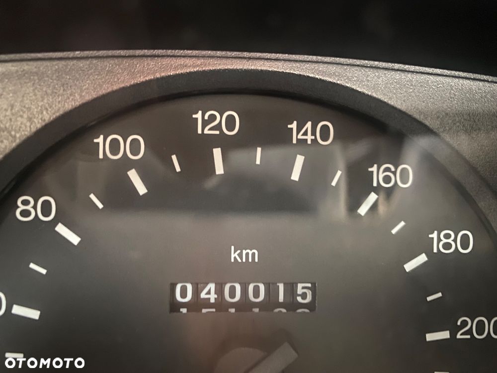 Ford TRANSIT 2,5 D Pompa na linkę, bezwypadkowy - 24