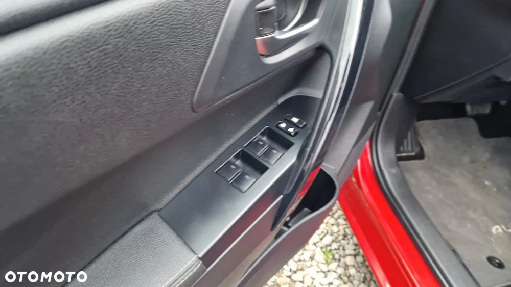 Toyota Auris Hybrid 135 Prestige - 19