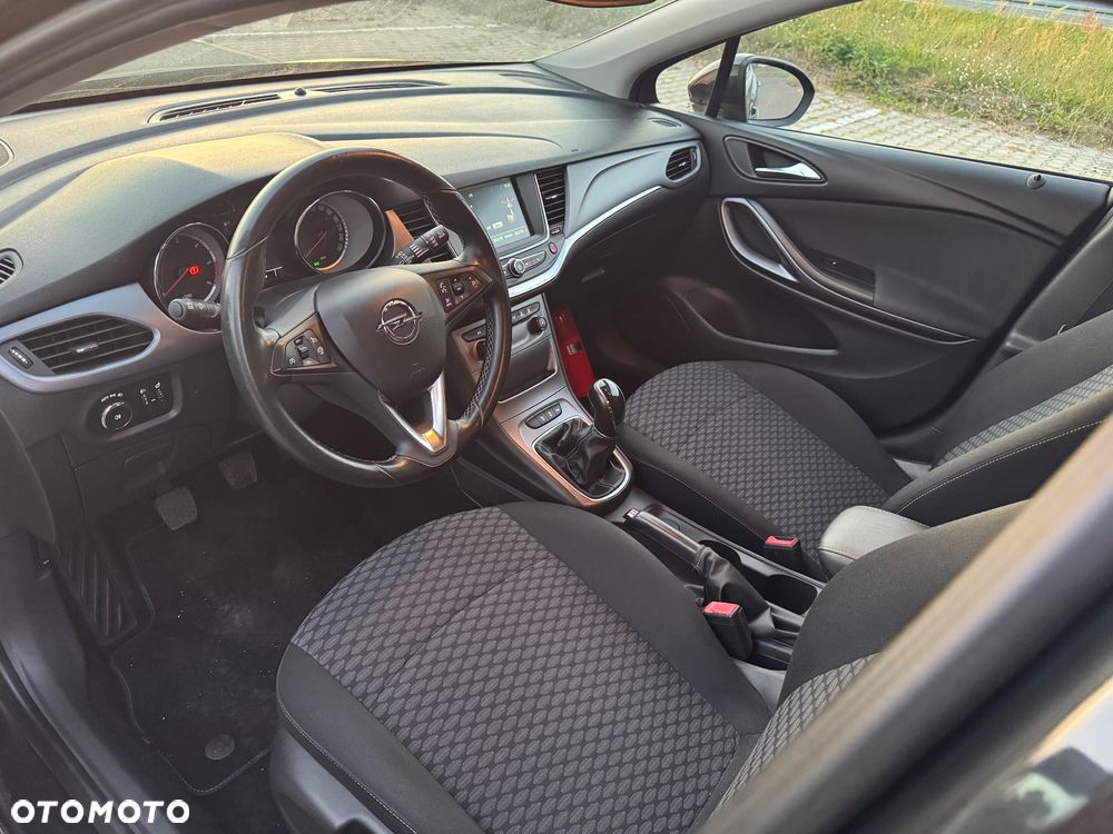 Opel Astra 1.6 CDTI Active - 18