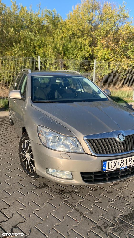 Skoda Octavia 1.6 TDI DPF DSG Classic - 14