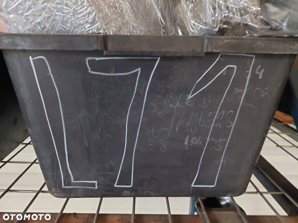 ZDERZAK TYŁ + LAMPY CHEVROLET AVEO I 54U HB 5D - 8