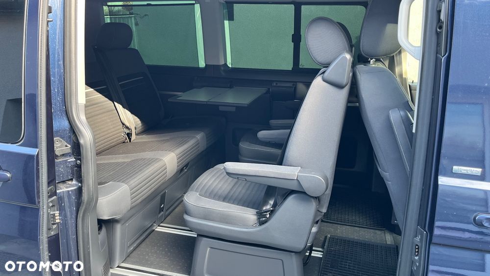 Volkswagen Multivan - 15