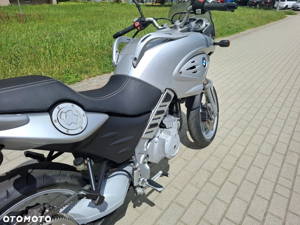BMW CS - 28