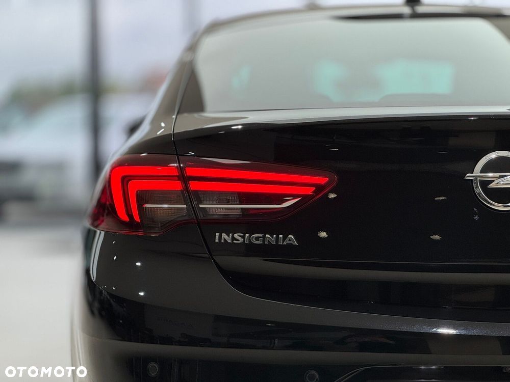 Opel Insignia 2.0 CDTI Business Elegance S&S - 39