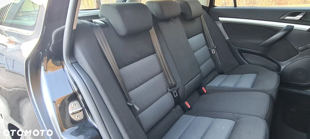 Skoda Octavia 1.6 Team Edition - 15