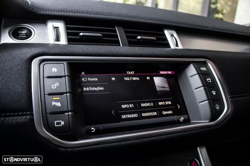 Land Rover Range Rover Evoque - 35