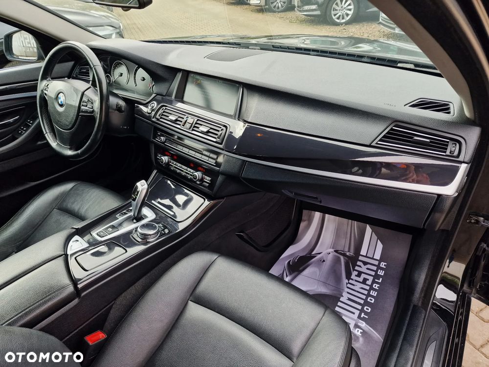 BMW Seria 5 520d Modern Line - 22