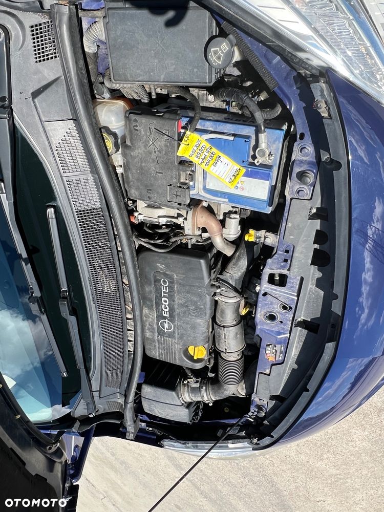 Opel Meriva - 24