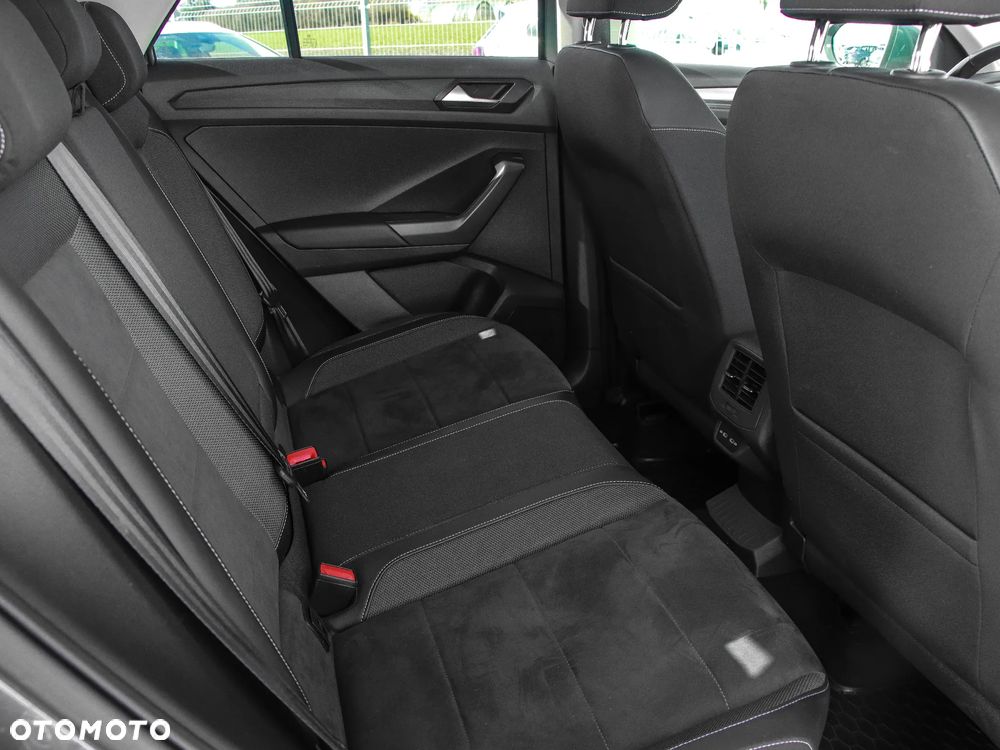 Volkswagen T-Roc 1.5 TSI Style - 13