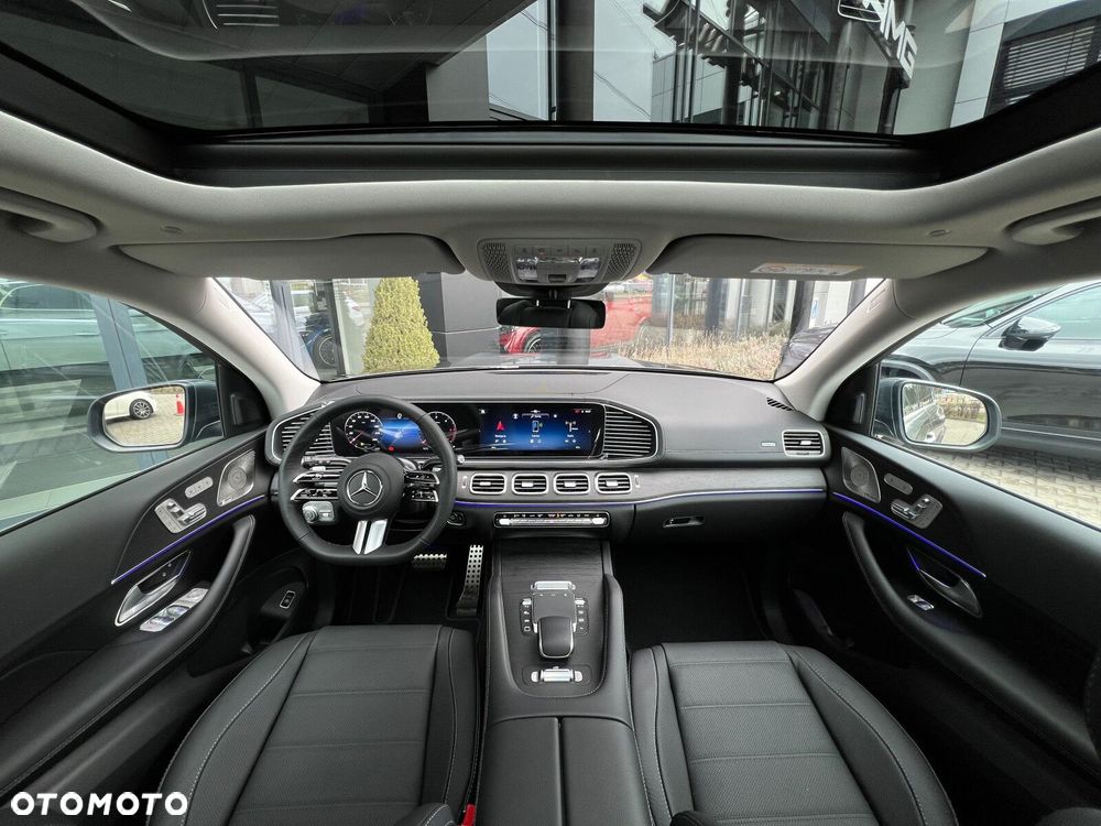 Mercedes-Benz GLS - 15