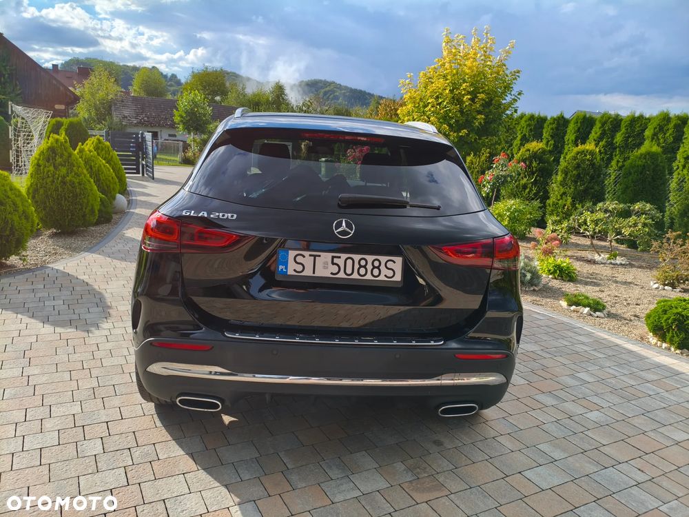 Mercedes-Benz GLA 200 AMG Line - 7