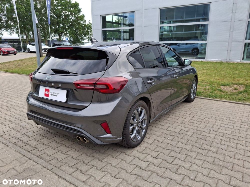 Ford Focus - 6