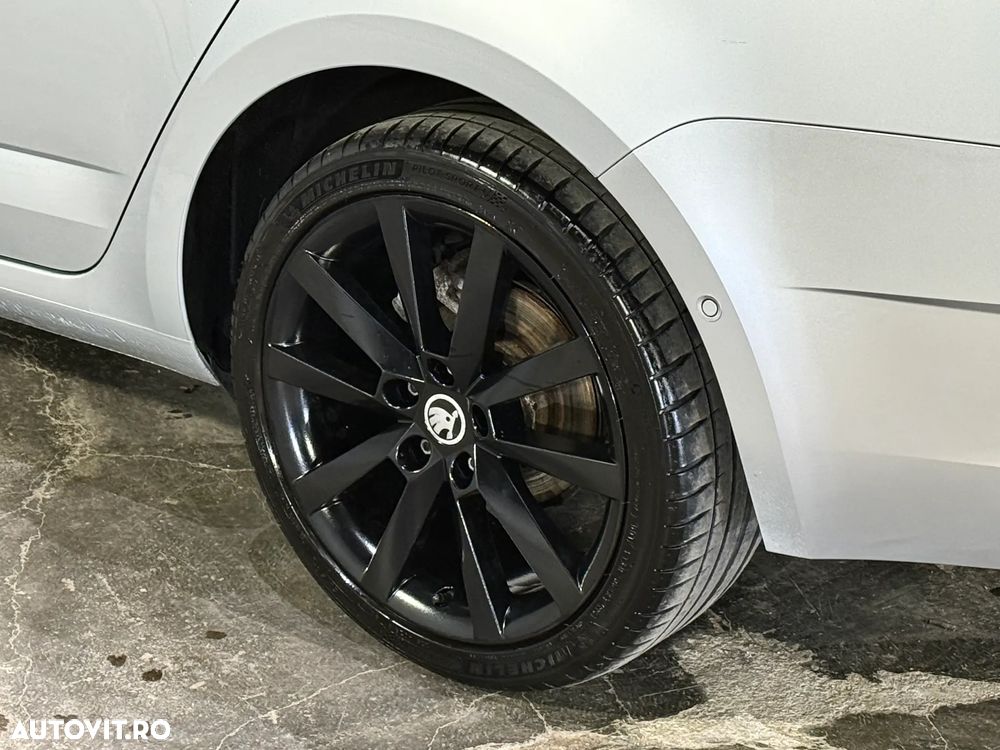 Skoda Octavia 1.6 TDI DSG Ambition - 31