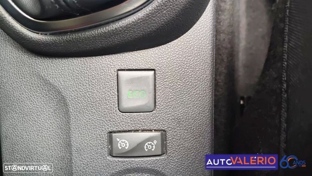 Renault Captur 1.5 dCi Exclusive - 24