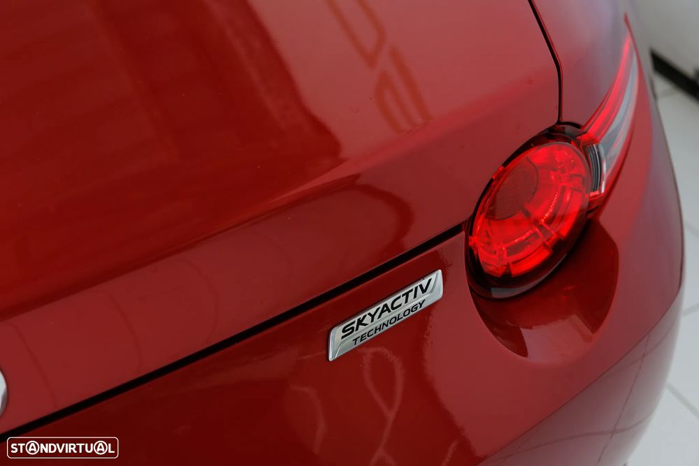 Mazda MX-5 MZR 1.5 Sky.Excellence P.Sport Navi - 28