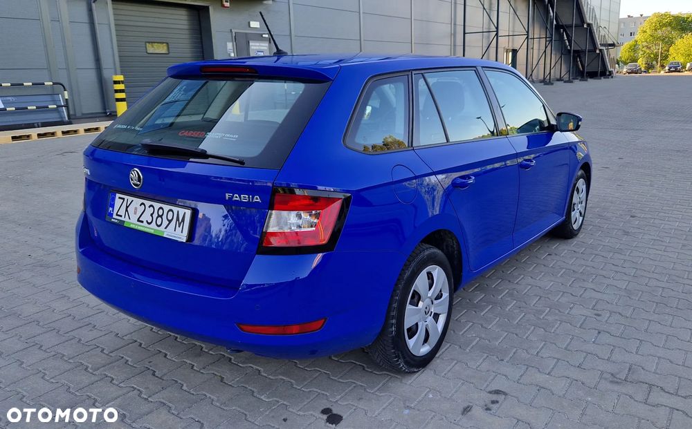 Skoda Fabia 1.0 Ambition - 11